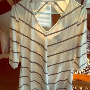 White House black market -Small 3/4 sleeve